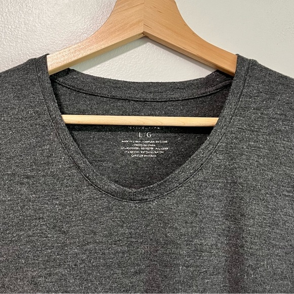 Urban Collection Unisex Charcoal Gray T-Shirt Size Large - Picture 3 of 8